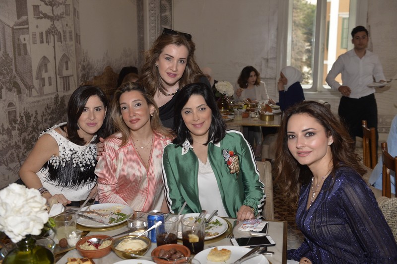 Welcome Spring With Dania